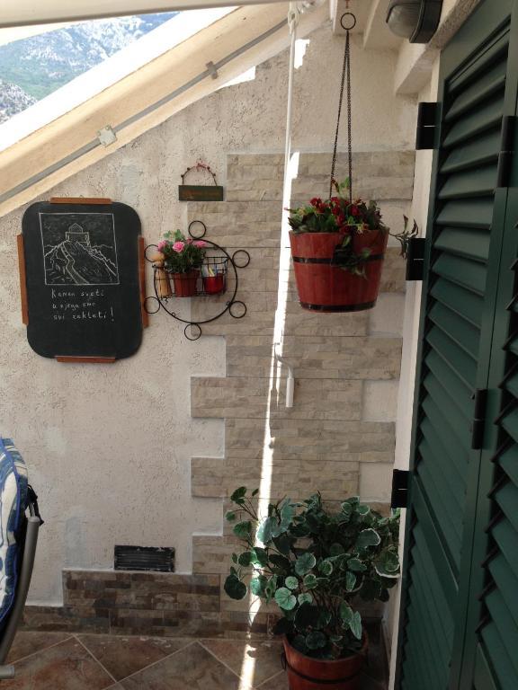 Apartment Paradiso *