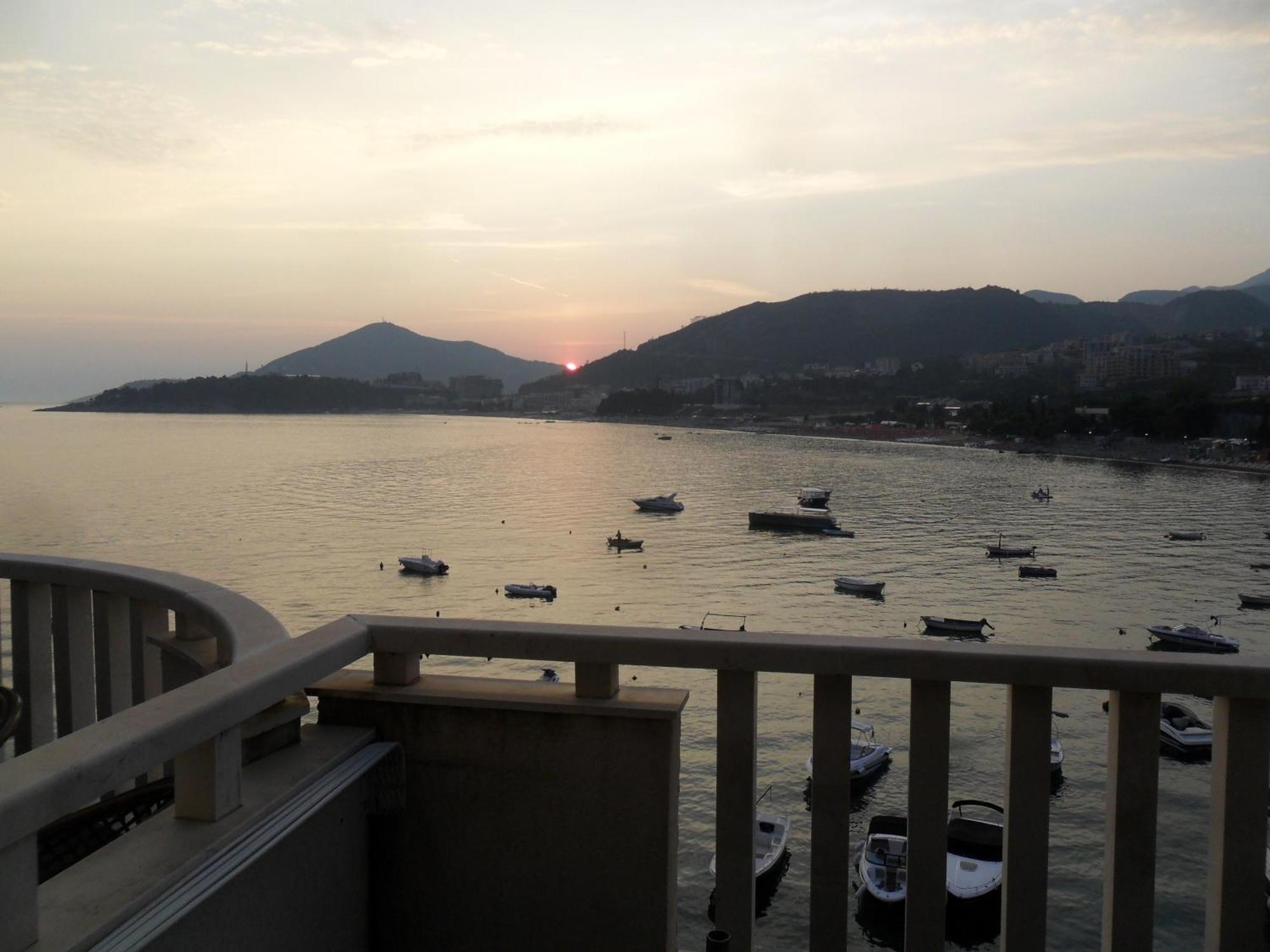 Paradiso * Budva