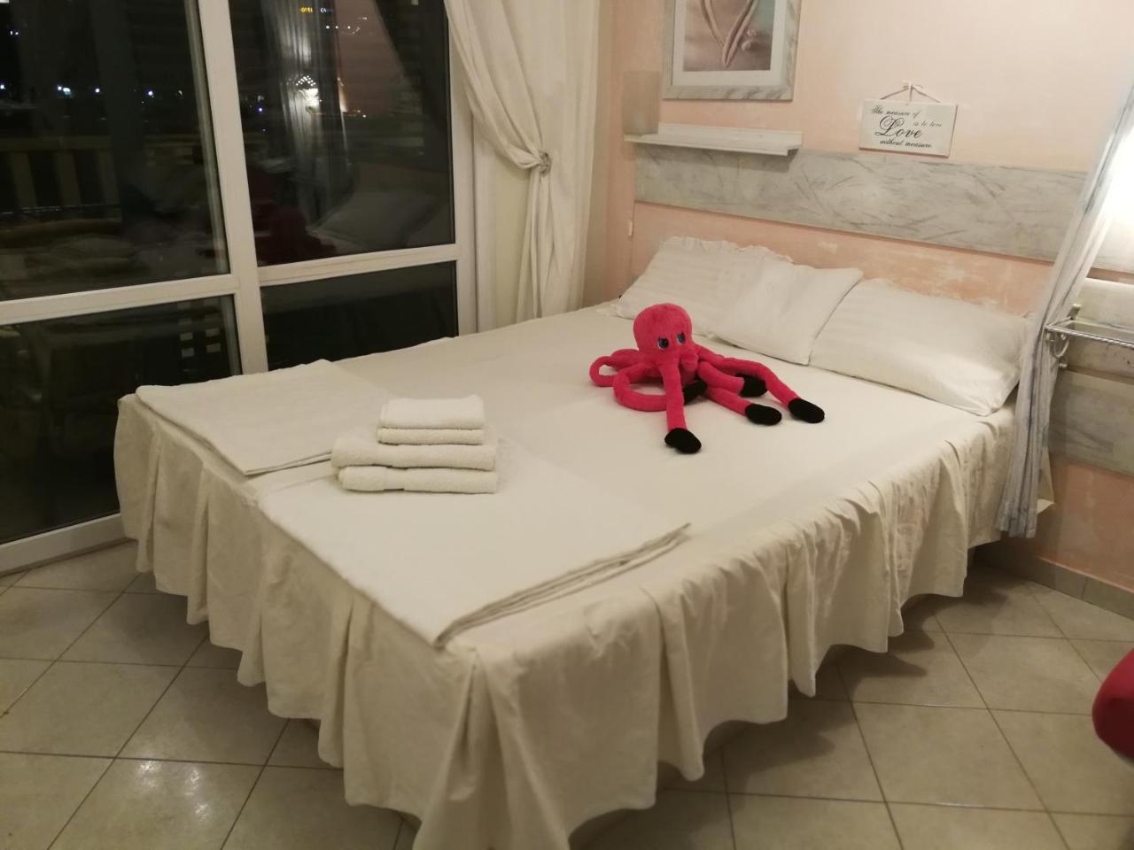 Paradiso Apartment